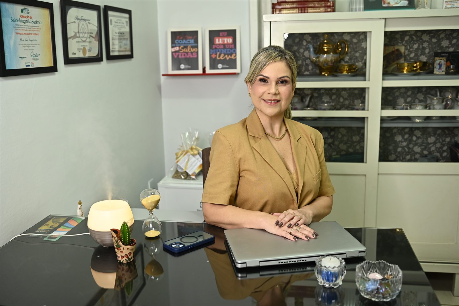 Maria Inês Paes no consultório